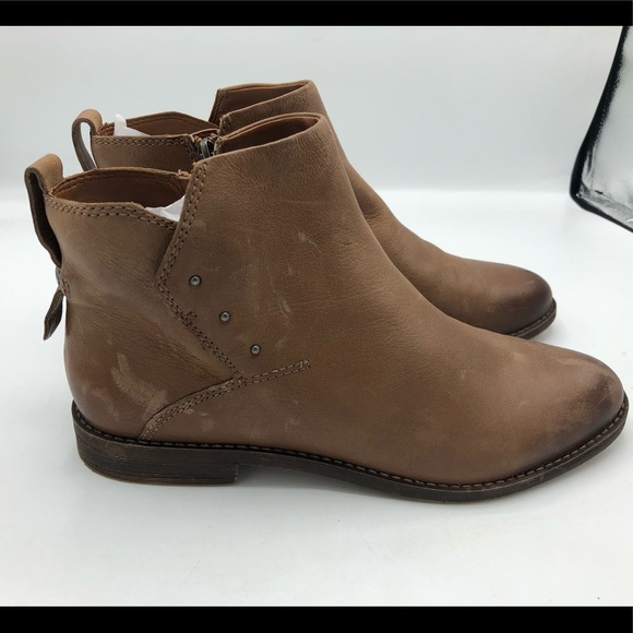 Franco Sarto Womens Owen Taupe Leather Booties Shoes 8.5 Medium
